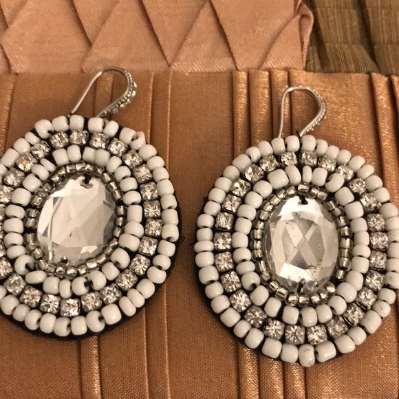 Earrings - Picture 2 of 6